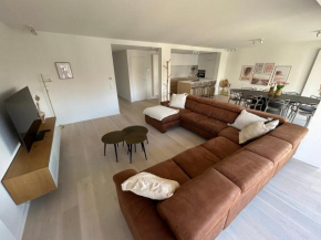 ASTRID 0301 - App voor 6 personen